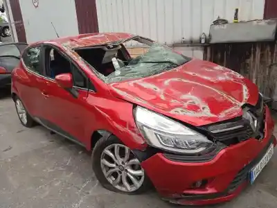 Veículo de Sucata RENAULT CLIO IV (BH_) 1.5 dCi 90 do ano 2017 alimentado K9K628