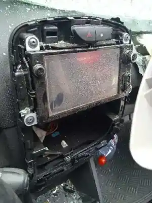 Scrapping Vehicle renault clio iv (bh_) 1.5 dci 90 of the year 2017 powered k9k628