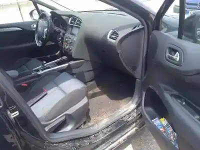 Véhicule à la ferraille citroen c4 lim. collection de l'année 2012 alimenté 9hr