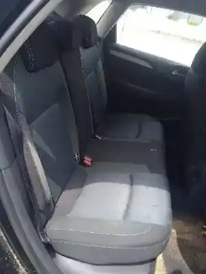 Véhicule à la ferraille citroen c4 lim. collection de l'année 2012 alimenté 9hr