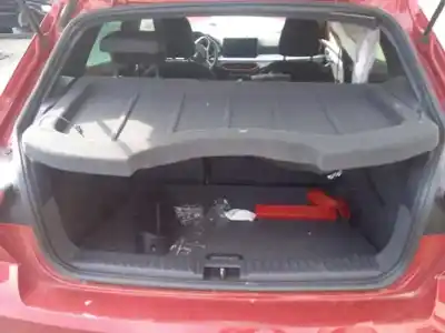 Véhicule à la ferraille seat ibiza (kj1) fr de l'année 2022 alimenté dlaa