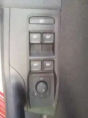 Véhicule à la ferraille seat ibiza (kj1) fr de l'année 2022 alimenté dlaa