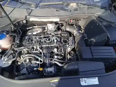 Sloopvoertuig volkswagen passat variant (365) edition bluemotion van het jaar 2014 aangedreven cffb