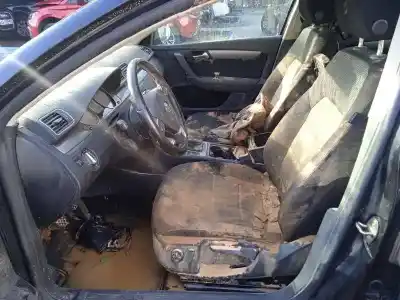 Sloopvoertuig volkswagen passat variant (365) edition bluemotion van het jaar 2014 aangedreven cffb