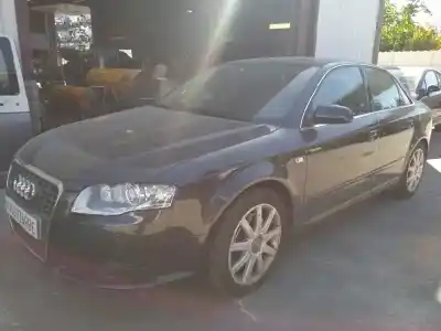 Veículo de Sucata audi a4 berlina (8e) 2.0 tdi quattro (dpf) (125kw) do ano 2007 alimentado brd