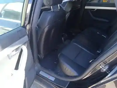 Veículo de Sucata audi a4 berlina (8e) 2.0 tdi quattro (dpf) (125kw) do ano 2007 alimentado brd