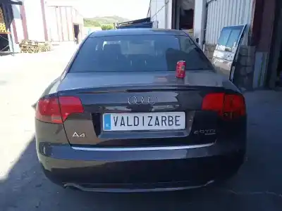 Veículo de Sucata audi a4 berlina (8e) 2.0 tdi quattro (dpf) (125kw) do ano 2007 alimentado brd