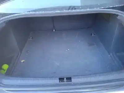 Veículo de Sucata audi a4 berlina (8e) 2.0 tdi quattro (dpf) (125kw) do ano 2007 alimentado brd