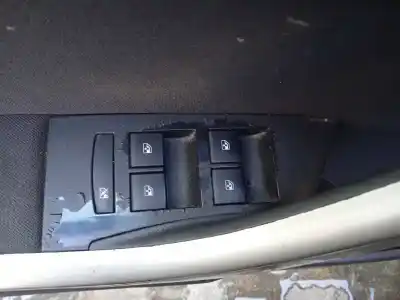 Veículo de Sucata opel astra j sports tourer cosmo do ano 2011 alimentado a17dtr