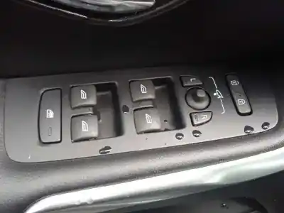 Veicolo di demolizione volvo v40 cross country pro dell'anno 2019 alimentato b4154t4