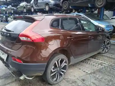 Veicolo di demolizione volvo v40 cross country pro dell'anno 2019 alimentato b4154t4
