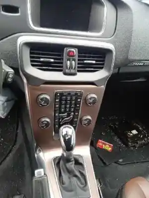 Veicolo di demolizione volvo v40 cross country pro dell'anno 2019 alimentato b4154t4