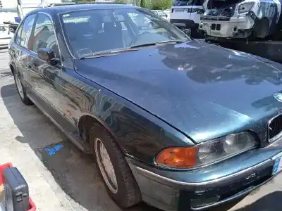 Veicolo di demolizione bmw serie 5 berlina (e39) 525tds dell'anno 1998 alimentato 256t1