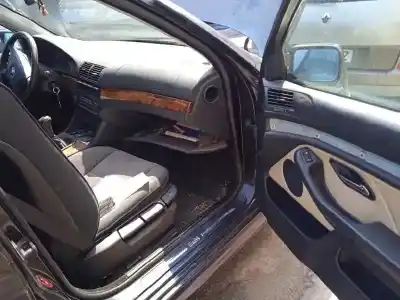 Veicolo di demolizione bmw serie 5 berlina (e39) 525tds dell'anno 1998 alimentato 256t1