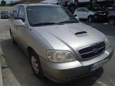 Здавання транспортного засобу KIA CARNIVAL II 2.9 CDRi EX року 2003 потужний J3