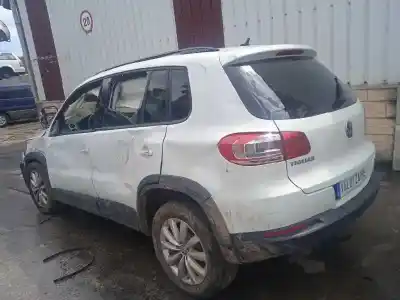 Veículo de Sucata volkswagen tiguan (5n2) t1 bluemotion do ano 2015 alimentado cffd