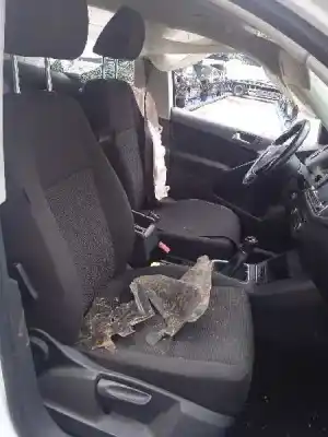 Veículo de Sucata volkswagen tiguan (5n2) t1 bluemotion do ano 2015 alimentado cffd