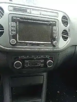 Veículo de Sucata volkswagen tiguan (5n2) t1 bluemotion do ano 2015 alimentado cffd