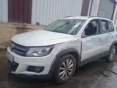 Veículo de Sucata volkswagen tiguan (5n2) t1 bluemotion do ano 2015 alimentado cffd
