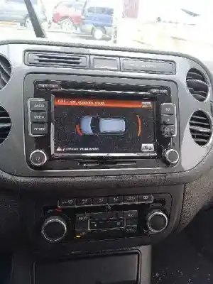 Veículo de Sucata volkswagen tiguan (5n2) t1 bluemotion do ano 2015 alimentado cffd