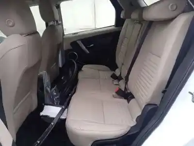 Scrapping Vehicle land rover discovery sport (2019 - ...) 2.0 of the year 2022 powered aj20