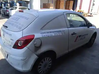 Veicolo di demolizione opel corsa d 1.3 16v cdti dell'anno 2011 alimentato a13dtc