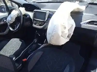 Veículo de Sucata peugeot 2008 (--.2013->) 1.6 blue-hdi fap do ano 2018 alimentado bh02