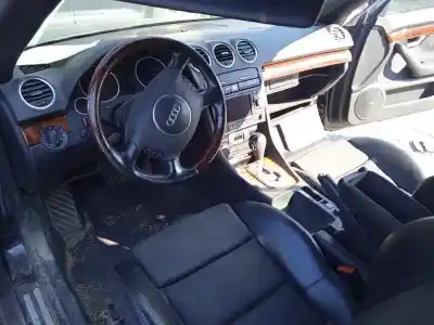 Здавання транспортного засобу audi a4 cabrio (8h) 2.5 tdi 163 cv / 120 kw року 2004 потужний bdg