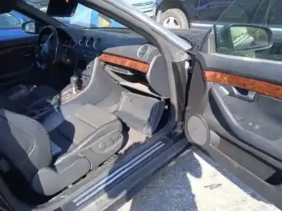 Здавання транспортного засобу audi a4 cabrio (8h) 2.5 tdi 163 cv / 120 kw року 2004 потужний bdg
