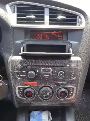 Здавання транспортного засобу citroen c4 lim. seduction року 2013 потужний 9h06