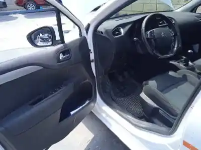 Здавання транспортного засобу citroen c4 lim. seduction року 2013 потужний 9h06