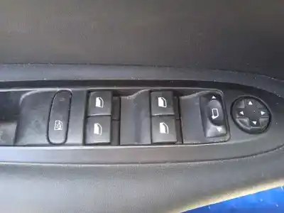 Здавання транспортного засобу citroen c4 lim. seduction року 2013 потужний 9h06