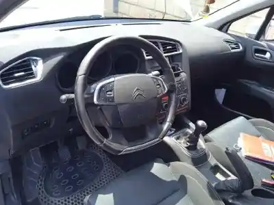 Здавання транспортного засобу citroen c4 lim. seduction року 2013 потужний 9h06