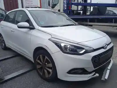 Vehículo de desguace HYUNDAI I20 1.2 16V CAT del año 2015 con motor G4LA