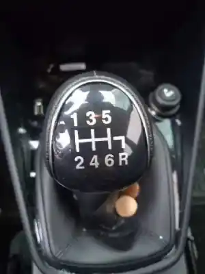 Veículo de Sucata ford fiesta (ce1) trend do ano 2020 alimentado xujm