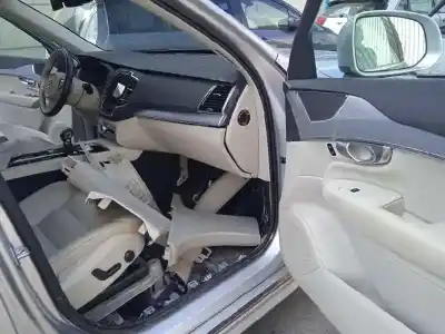 Veículo de Sucata volvo xc90 2.0 diesel cat do ano 2017 alimentado d4204t23