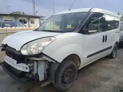 Здавання транспортного засобу OPEL COMBO FURGONETA/MONOVOLUMEN (X12) 1.3 CDTI (B05) року 2014 потужний 263A2000