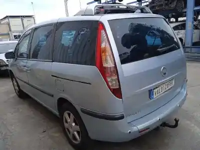 Veículo de Sucata fiat ulysse (179) 2.2 jtd admiral do ano 2005 alimentado 4hw