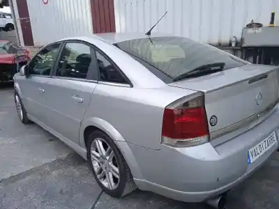 Veicolo di demolizione opel vectra c berlina comfort dell'anno 2003 alimentato y22dtr