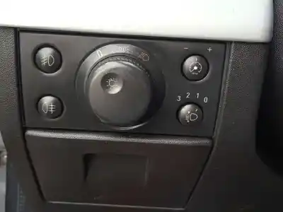 Veicolo di demolizione opel vectra c berlina comfort dell'anno 2003 alimentato y22dtr