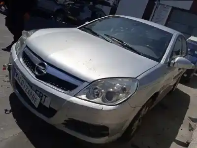 Veicolo di demolizione opel vectra c berlina cosmo dell'anno 2006 alimentato z19dt