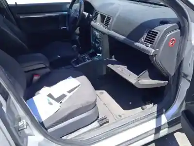 Veicolo di demolizione opel vectra c berlina cosmo dell'anno 2006 alimentato z19dt