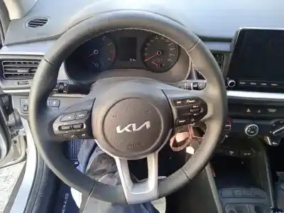 Veículo de Sucata kia stonic (ybcuv) 1.2 cat 84 cv / 62 kw do ano 2022 alimentado g4lf