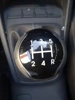 Veículo de Sucata kia stonic (ybcuv) 1.2 cat 84 cv / 62 kw do ano 2022 alimentado g4lf