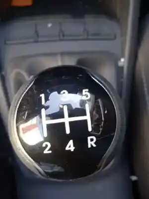 Veículo de Sucata kia stonic (ybcuv) 1.2 cat 84 cv / 62 kw do ano 2022 alimentado g4lf