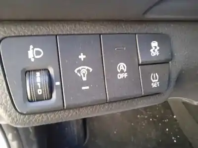 Veículo de Sucata kia stonic (ybcuv) 1.2 cat 84 cv / 62 kw do ano 2022 alimentado g4lf