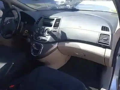 Veículo de Sucata mitsubishi grandis (na0w) 2.0 di-d inform do ano 2009 alimentado bsy