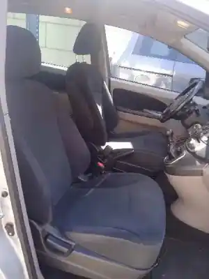 Veículo de Sucata mitsubishi grandis (na0w) 2.0 di-d inform do ano 2009 alimentado bsy