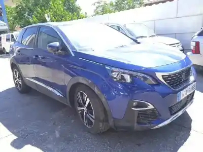 Sloopvoertuig PEUGEOT 3008 Allure van het jaar 2018 aangedreven HN05