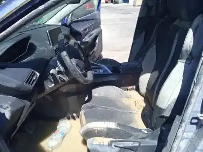 Sloopvoertuig peugeot 3008 allure van het jaar 2018 aangedreven hn05